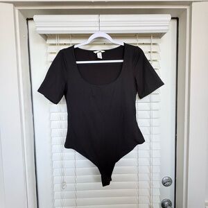 H&M Black Short Sleeve Bodysuit